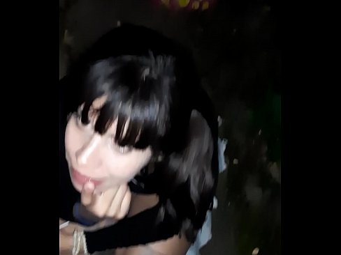❤️ Op straat geswelde penis in ruil vir lekkergoed ️❌ Net pornografie by ons ❤